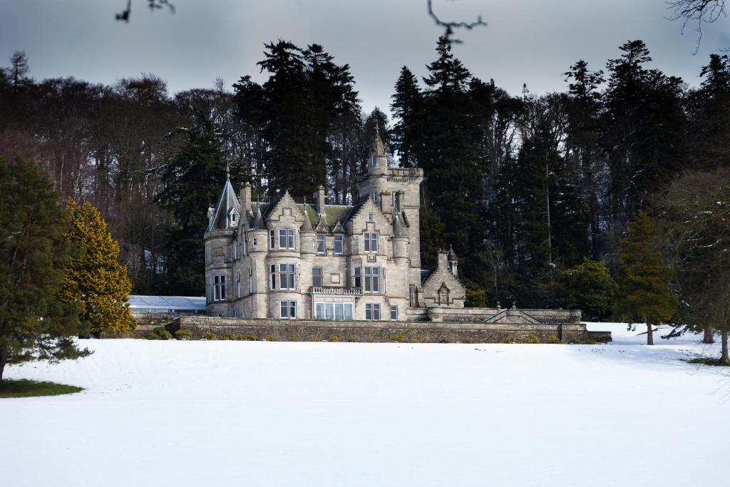 Kinnettles Castle Форфар Екстер'єр фото